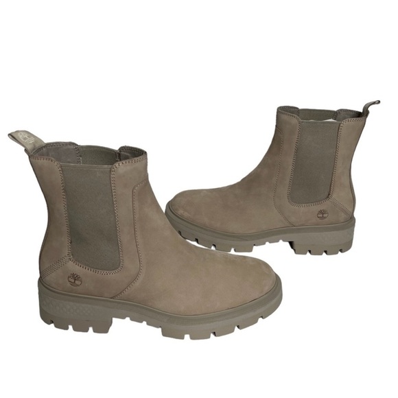 NWOT Timberland Cortina Valley Leather Chelsea Boot - Picture 10 of 15